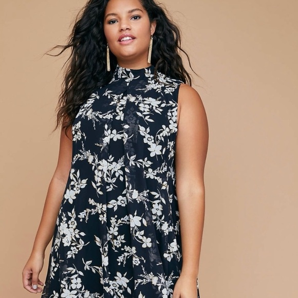 LB Dress Trapeze Floral Foil on black - Picture 5 of 11